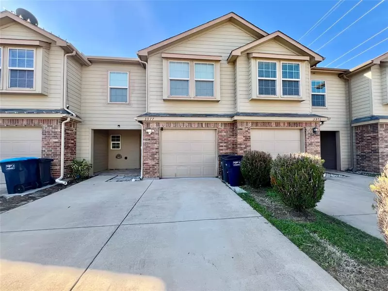 3977 Vista Mar Drive, Fort Worth, TX 76040