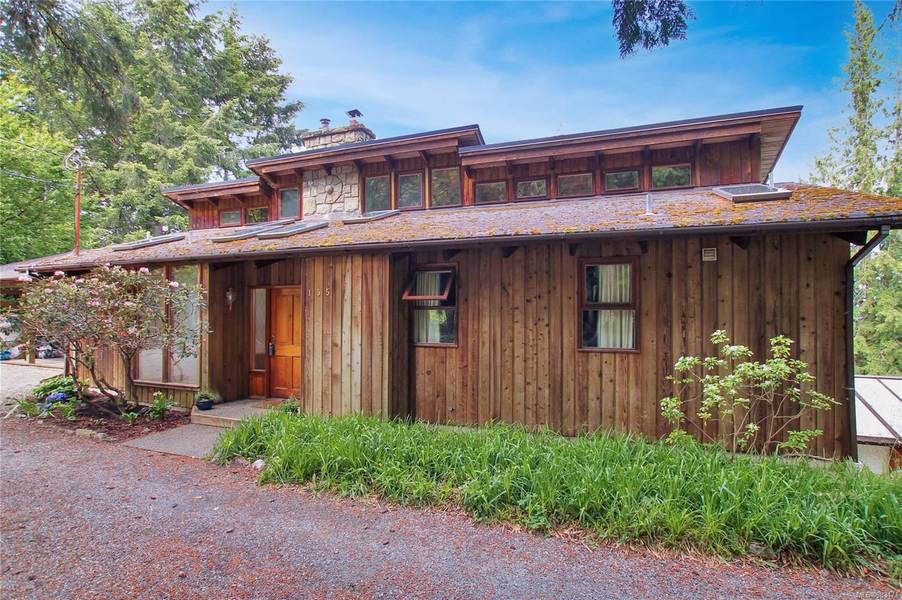 155 Donore Rd, Salt Spring, BC V8K 2H3