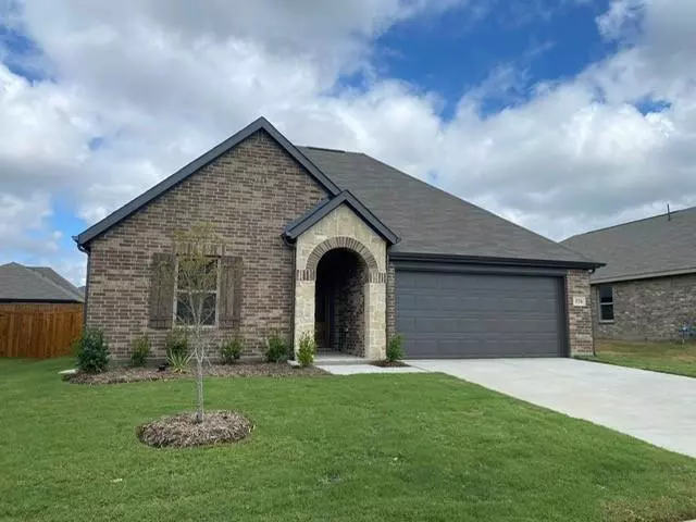 Van Alstyne, TX 75495,528 Meadow Run Drive