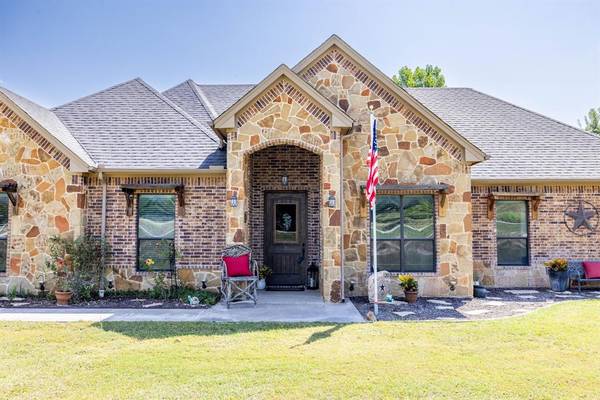 Weatherford, TX 76085,120 Royal Drive