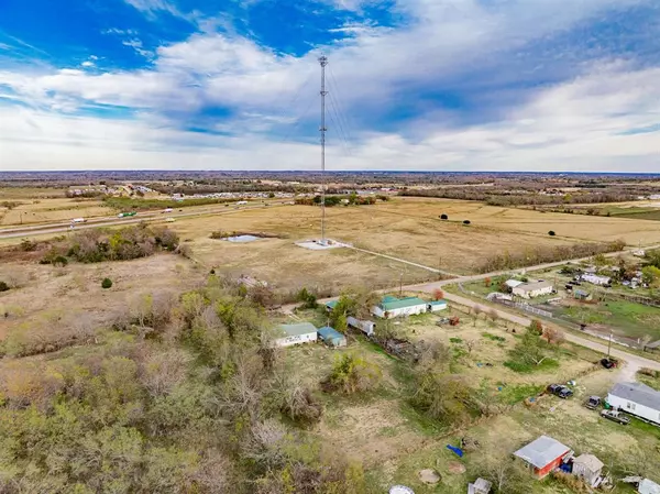 Terrell, TX 75161,8797 County Road 137