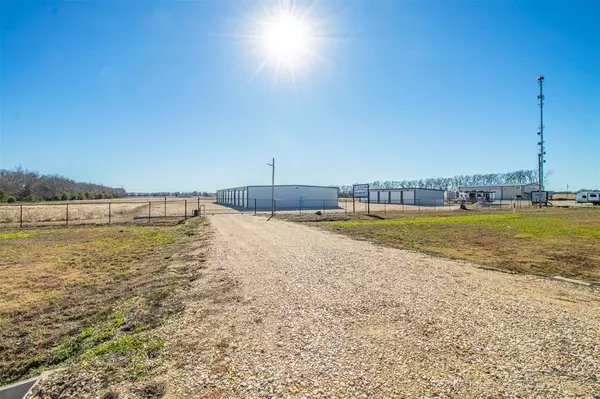 Honey Grove, TX 75446,17838 E Us-82 Highway