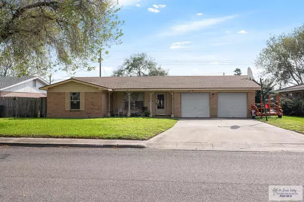 2114 LISA ANN AVE., Harlingen, TX 78550