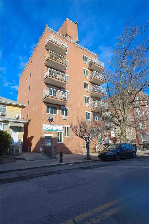 Brooklyn, NY 11204,143 Avenue O #2B