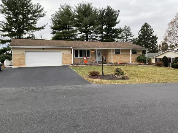 5886 Shepherd Hills Avenue, Lower Macungie Twp, PA 18106