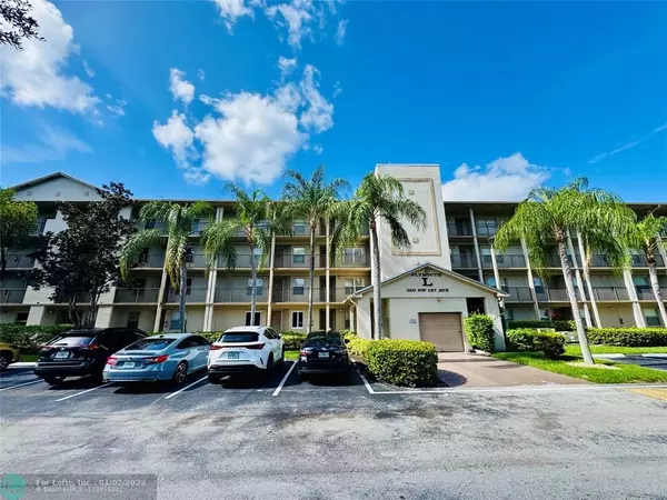 Pembroke Pines, FL 33027,550 SW 137 AV  #405L