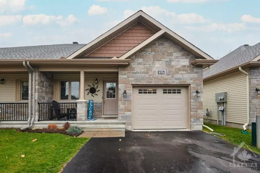 372 SOLSTICE CRES, Russell, ON K0A 1W1