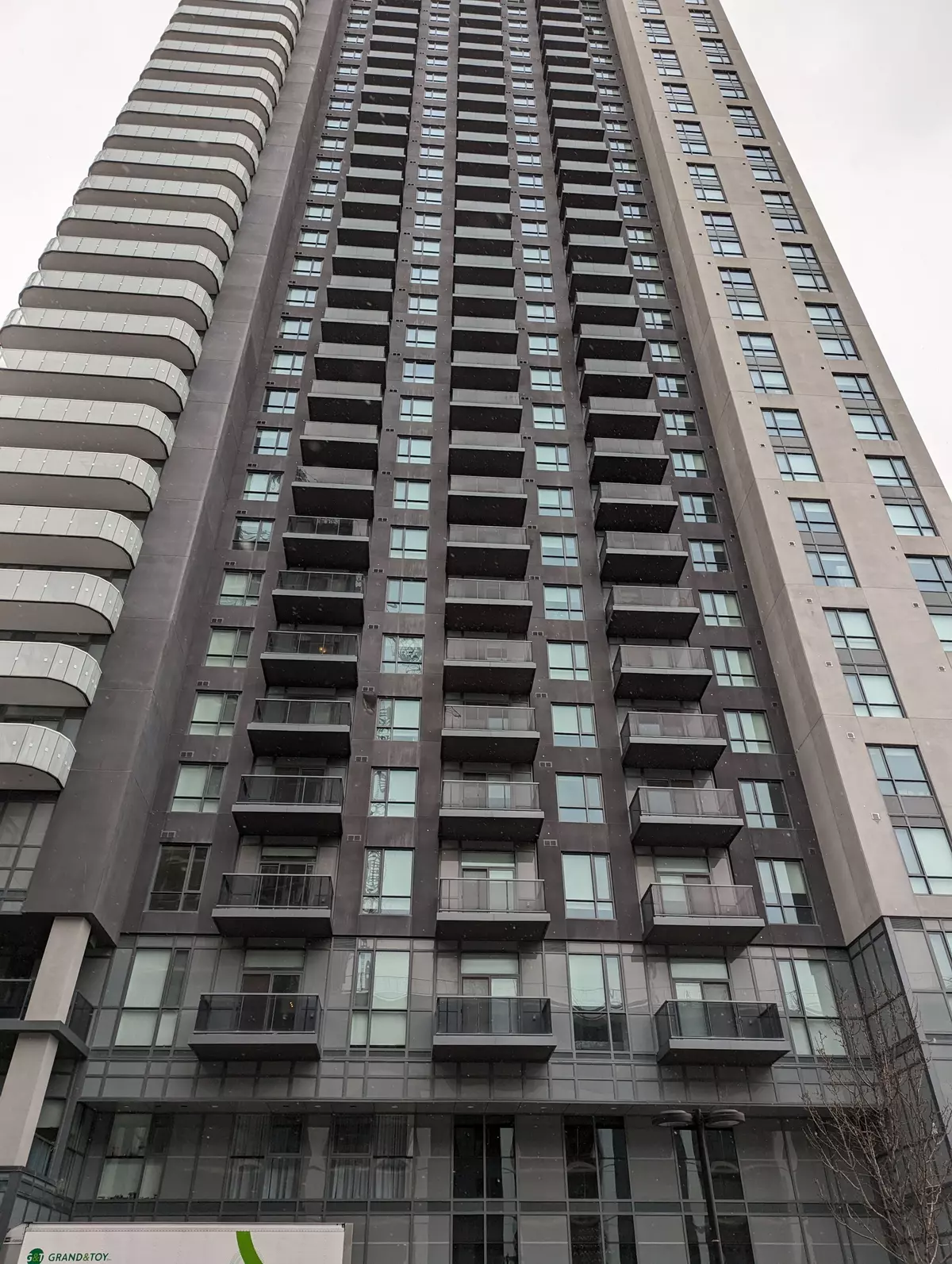 Mississauga, ON L4Z 0C6,8 Nahani WAY #2618