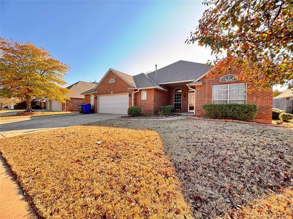 2904 Misty Ridge Drive, Norman, OK 73071