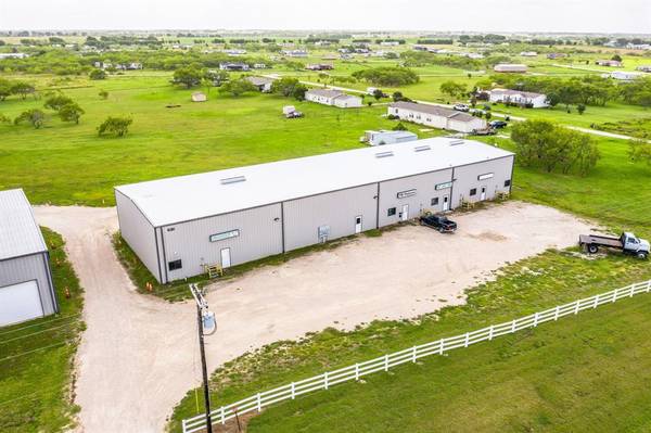 8081 E HWY 175, Kemp, TX 75143