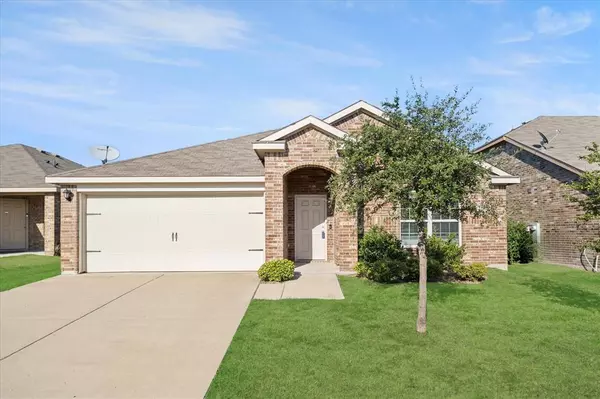 1224 Basswood Lane,  Royse City,  TX 75189