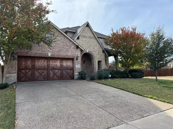 2332 Lynbridge Circle, Plano, TX 75025