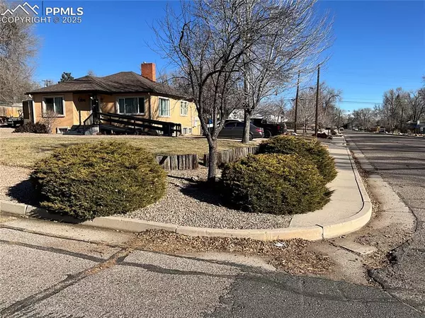 Colorado Springs, CO 80909,1007 Iowa AVE