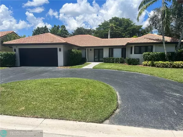 Coral Springs, FL 33067,6401 NW 53rd St