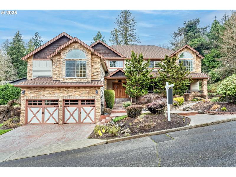 6145 SW SWEETBRIAR CT, Portland, OR 97221