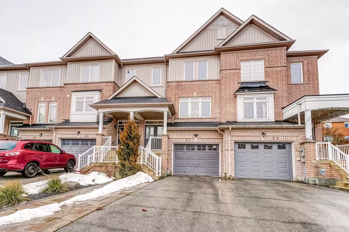 Bradford West Gwillimbury, ON L3Z 0P3,31 matthewson AVE