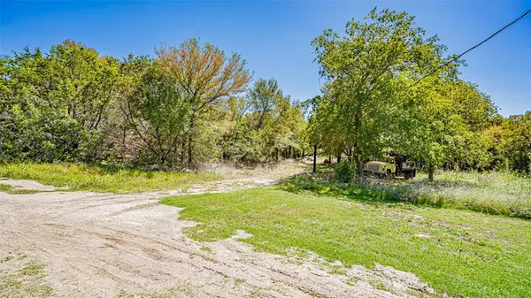 Cresson, TX 76035,329 S Skyline Court