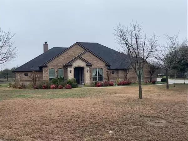 125 Rattling Antler Court, Azle, TX 76020