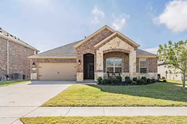 10808 Culberson Drive, Aubrey, TX 76227