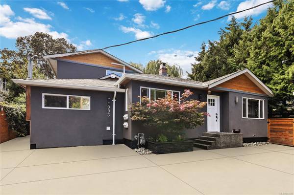 993 Tolmie Ave, Victoria, BC V8X 3W8