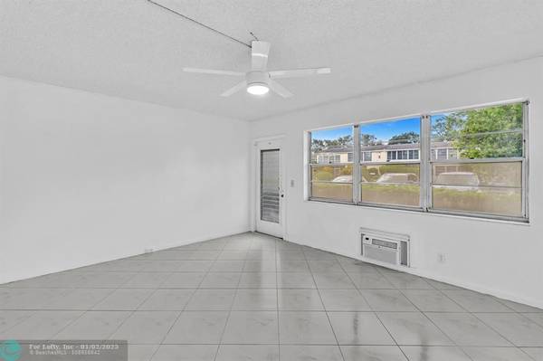 Deerfield Beach, FL 33442,392 Durham M  #392