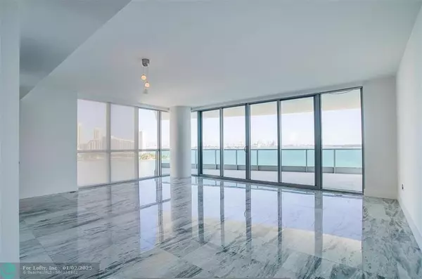 Miami, FL 33131,1331 NE Brickell Bay Dr  #1201