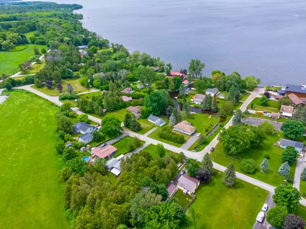 Kawartha Lakes, ON K0M 1N0,69 Blythe Shore RD