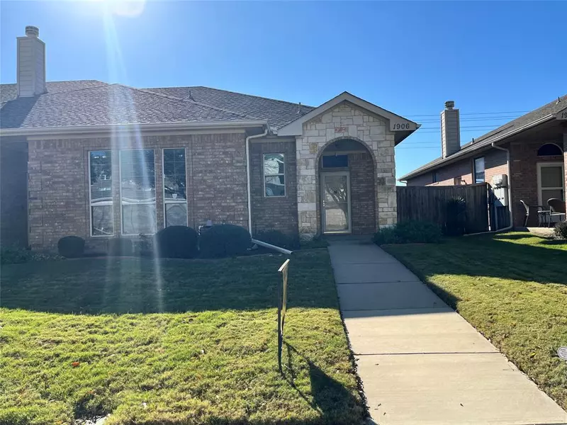 1906 Poinsetia Boulevard, Denton, TX 76208