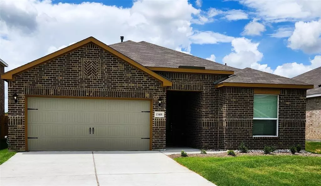 13408 Hang Fire Lane, Cresson, TX 76035