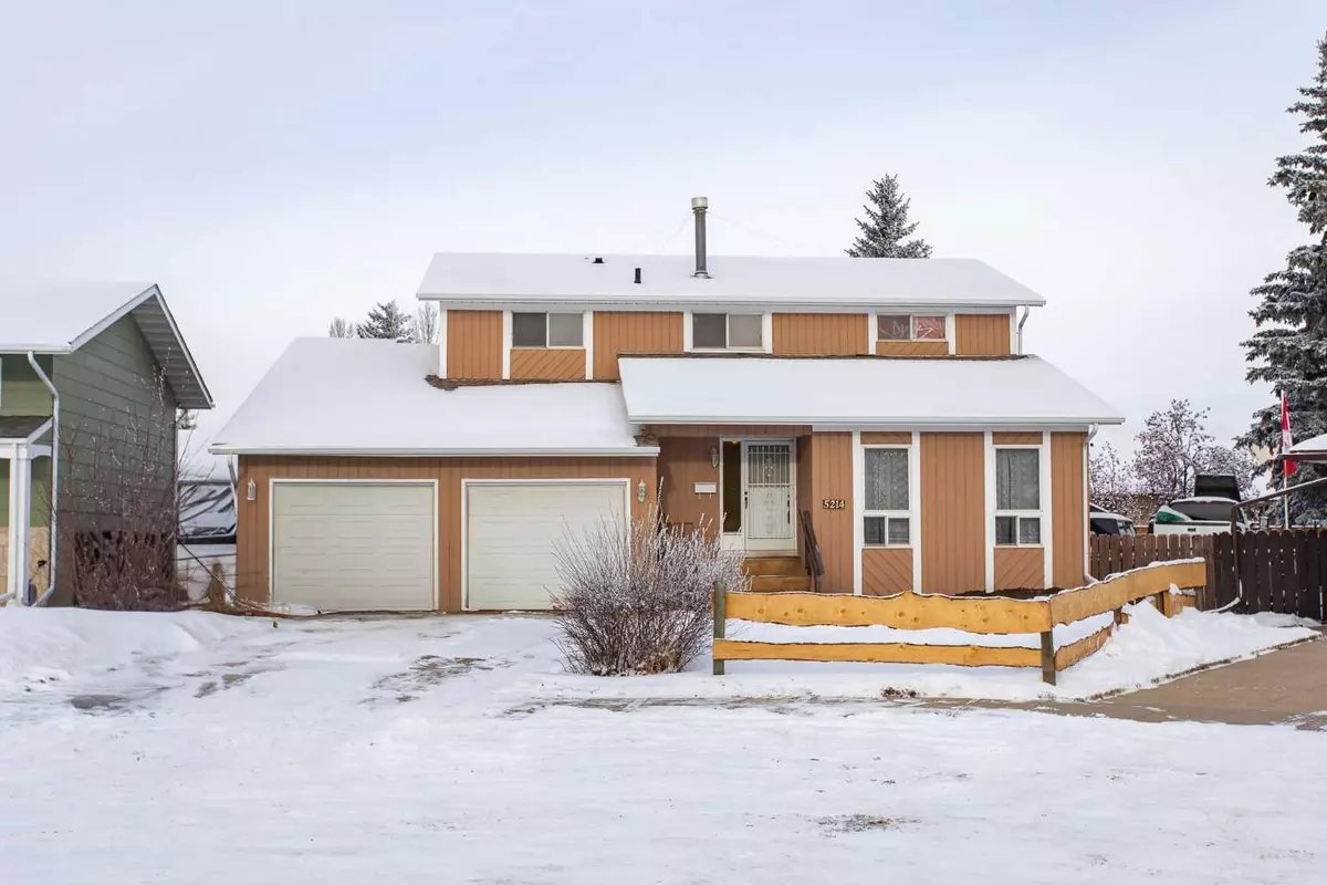 Olds, AB T4H 1B3,5214 Silverpark Close