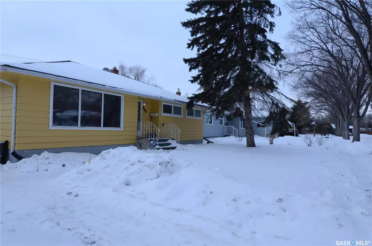 Regina, SK S4S 3W1,94 Dunning CRESCENT