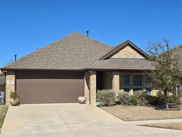 745 Jamestown Lane, Fate, TX 75189