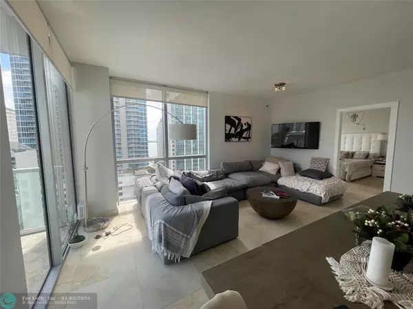 Miami, FL 33131,1060 BRICKELL AVE  #2501