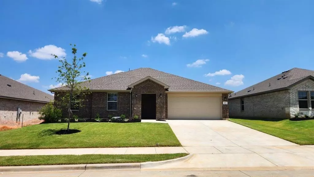 825 ALEXANDRIA Lane, Joshua, TX 76058