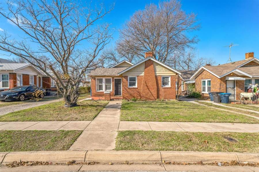 2604 Stuart Drive, Fort Worth, TX 76104