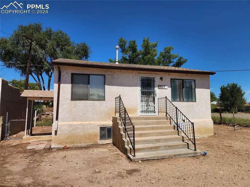 Pueblo, CO 81006,1507 Roselawn RD