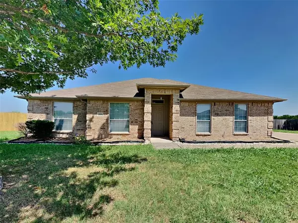 1621 Millbrook Drive, Midlothian, TX 76065