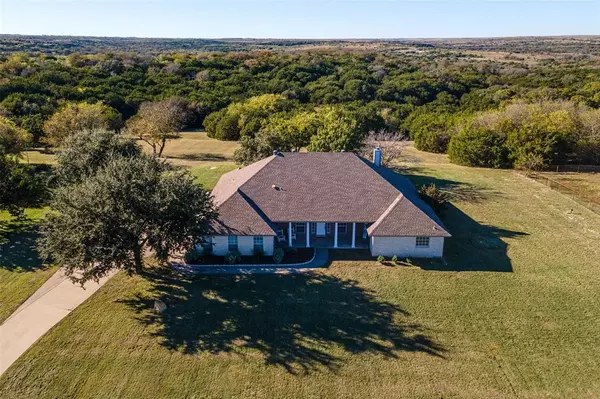 286 Stone Mountain Road, Cresson, TX 76035