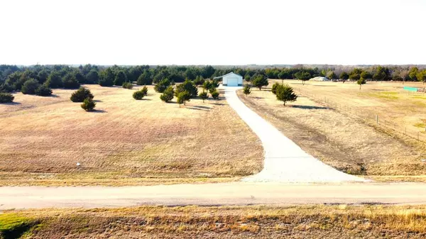 Whitewright, TX 75491,572 County Road 4524