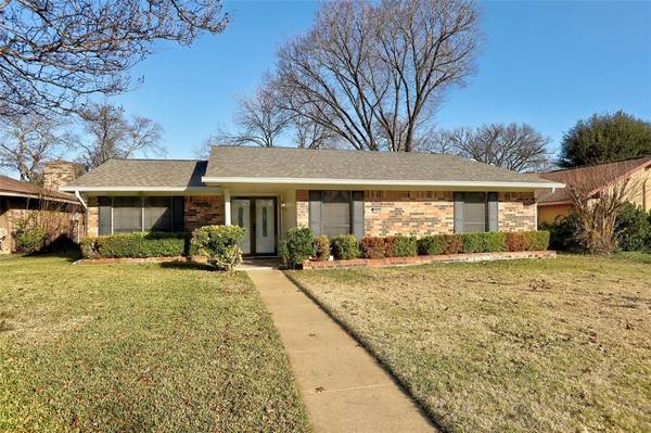 1033 Misty Way, Garland, TX 75040