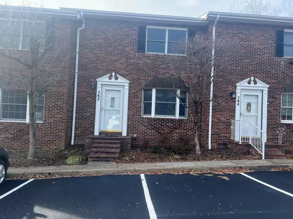 162 Tradition Place, Bristol, VA 24201