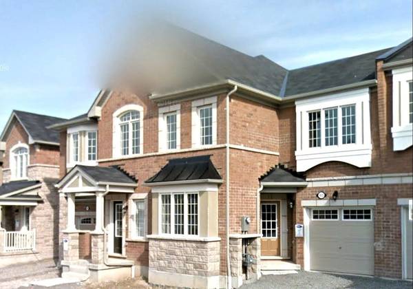 1035 Cameo ST, Pickering, ON L1X 0G3