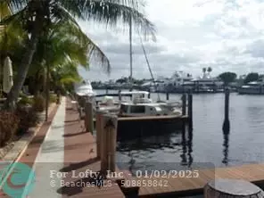 Fort Lauderdale, FL 33304,815 Middle River Dr  #111