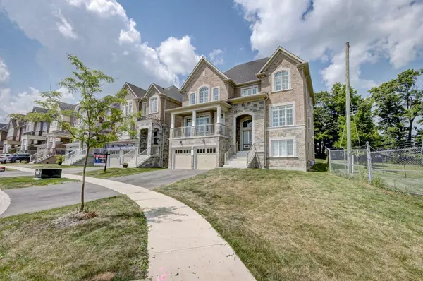 East Gwillimbury, ON L0G 1M0,58 Ridge Gate CRES