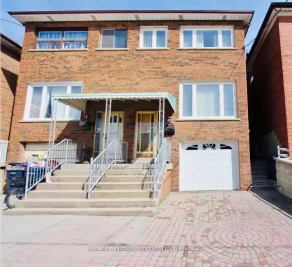 1538 Davenport RD #2nd Flr, Toronto W03, ON M6H 2J1