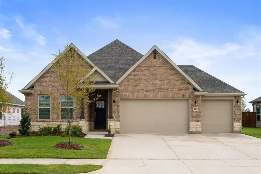 110 Republic Lane, Forney, TX 75126