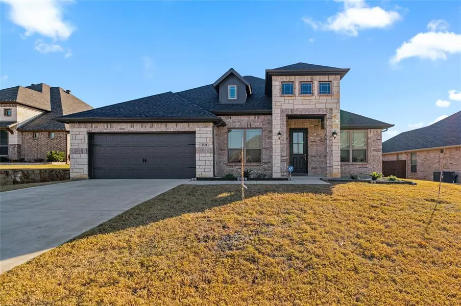 2521 Pinyon Hills Court, Burleson, TX 76028