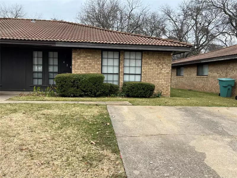 429 W Pelton Street, Sherman, TX 75092