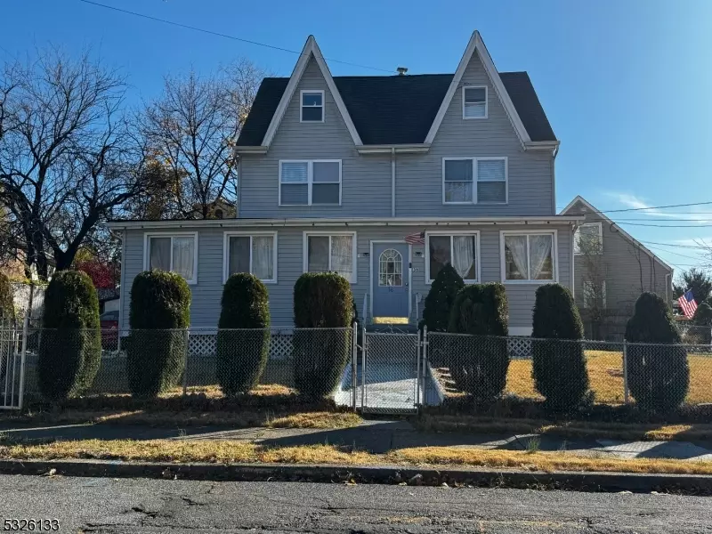 36 Colonial Ave, Paterson City, NJ 07502