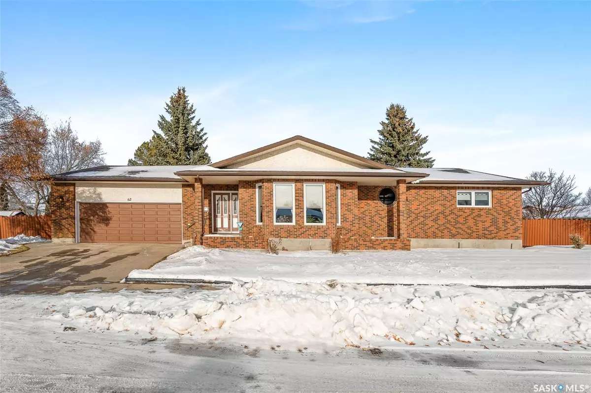 Moose Jaw, SK S6J 1G8,62 Calypso DRIVE